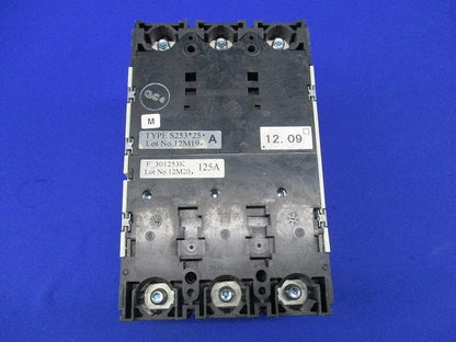 配線用遮断器3P125A E225-NF