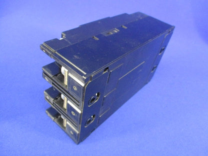 サーキットブレーカ3P120A NBE153J