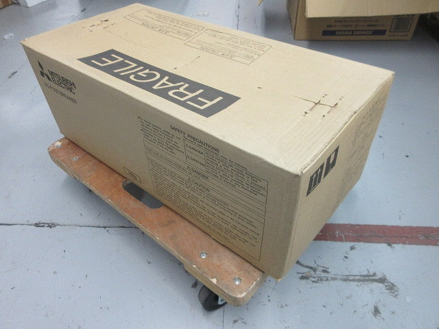 ノーヒューズ遮断器3P600-1250A NF1250-SEW