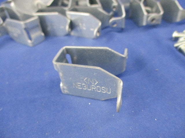 軽みぞ形鋼用ボックス支持金具(30個入) T38U