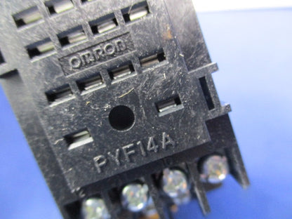 共用ソケット(10個入) PYF14A