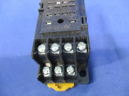 共用ソケット(10個入) PYF14A