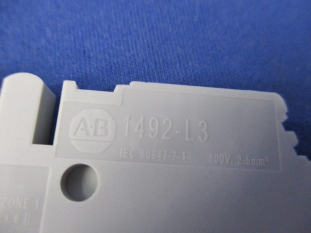 DINレール取付型フィードスルー端子台(56個入) 1492-L3