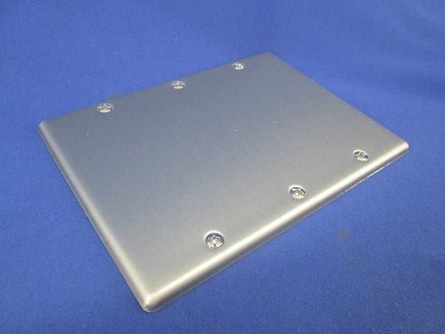 新金属カバープレート3連(取付枠付)(2枚入) WN7593