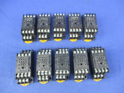 共用ソケット(10個入) PYF14A