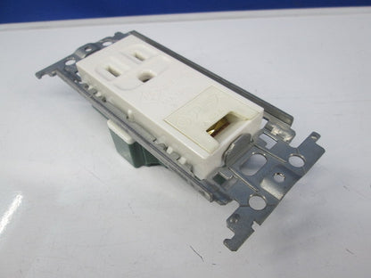 埋込アースターミナル付接地コンセント(5個入) WTF11313K