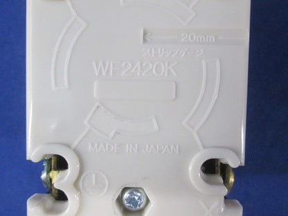 引掛埋込コンセントセット(混在3個入) WF2420K他