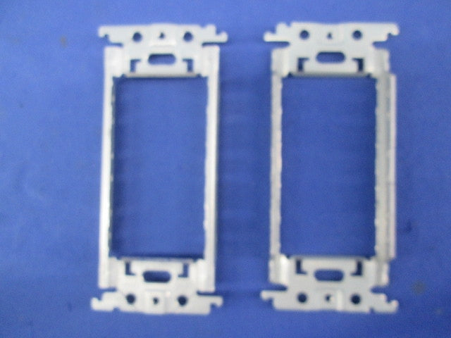 埋込スイッチ取付枠(20個入) WT3700