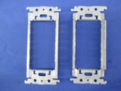 埋込スイッチ取付枠(20個入) WT3700