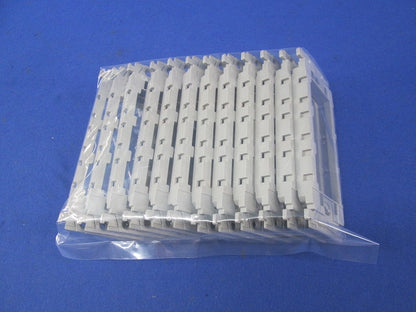 埋込コンセント用絶縁取付枠(12個入) WTL3710K