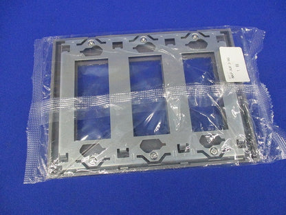 3連用プレート(ソリッドグレー) NKP-3UF-3-SG