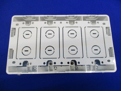 モール用スイッチボックス(ミルキーホワイト) MSB-F4