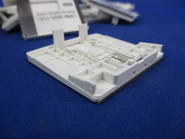 埋込ダブルスイッチ用ハンドル(24個入) WT3032W