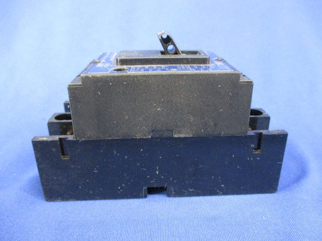 ノーヒューズ遮断器2P20A NF30-CS