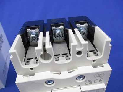 ノーヒューズブレーカ3P50A NF63-CV