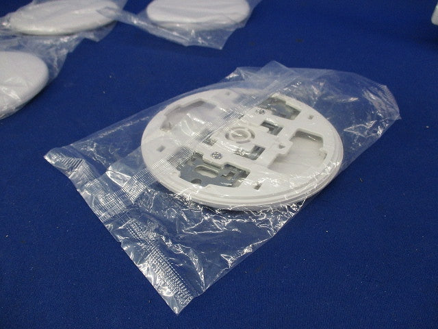 モダン丸型カバープレート(4枚入)(ホワイト)(新品未開封) WN7090