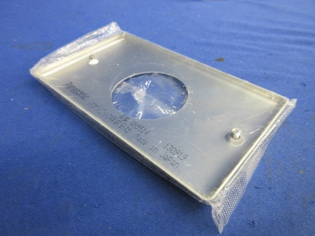 新金属埋込φ41コンセントプレート(5枚入) WN9514