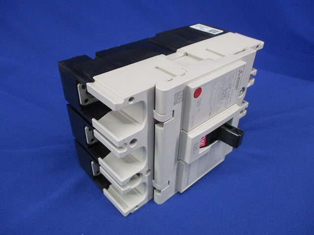 ノーヒューズ遮断器 125A NF125-CV3P125A
