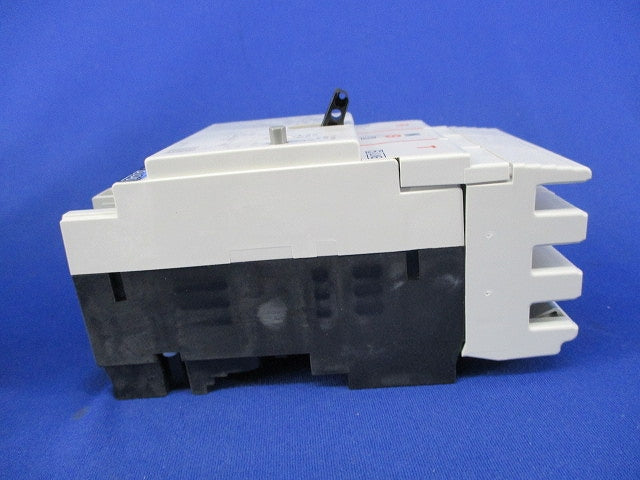漏電遮断器3P3E30A NV30-KC