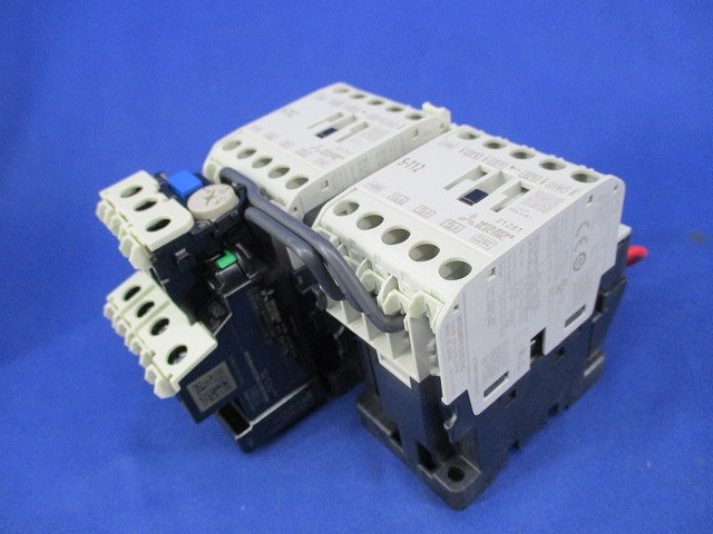 可逆式電磁開閉器200Ｖ 1.5kw MSO-2XT12-BC