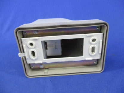 防雨形引掛接地2Pコンセント WK6520