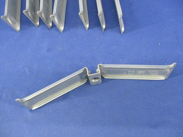 吊りボルト支持金具(8個入) HBQLDW3