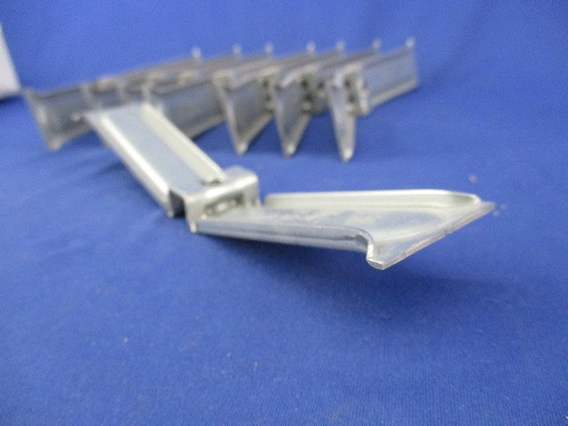 吊りボルト支持金具(8個入) HBQLDW3