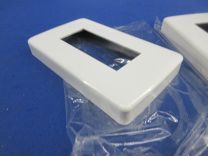 腰高プレート(3個用)(3個入)ニューホワイト NDG7413