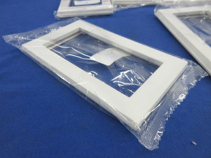 スイッチプレート(スクエアタイプ・1連用)(6枚入)ピュアホワアイト QWP-1