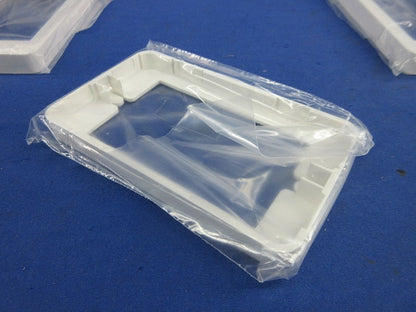 WIDE-i プレート継枠(1連用)(4枚入)(ニューホワイト) WDG7591