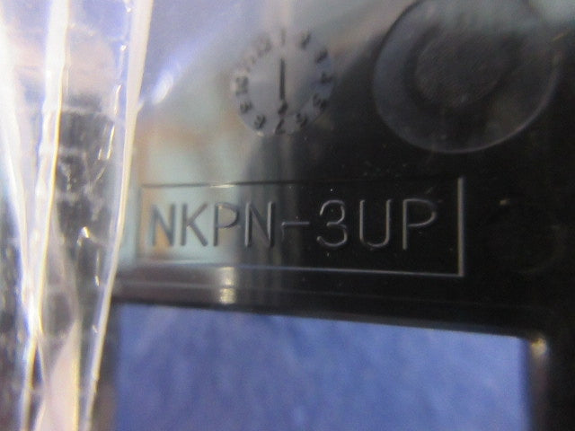 機器用3口プレート(4個入) NKPN-3UP