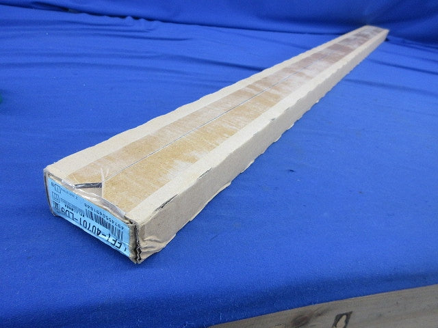 LEDベースライト器具本体(40形・直付型・調光対応) LEET-40701-LD9