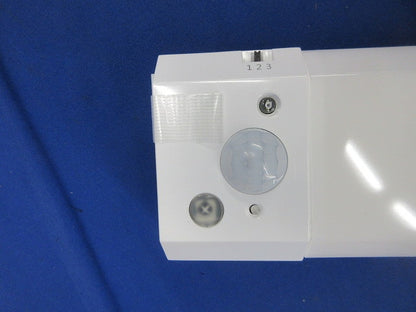 LEDベースライト用ライトバー(40形・昼白色・6900lmタイプ) LXU190F-69N40SMLS