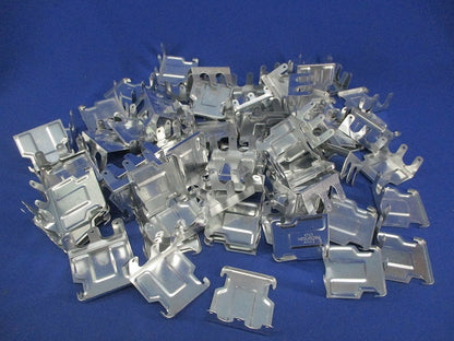 二重天井用金具(85個入) AKC2
