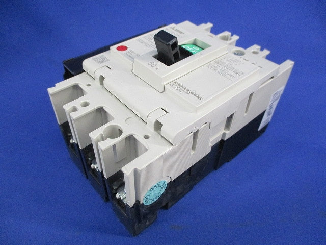 ノーヒューズスイッチ3P50A DSN63-SV