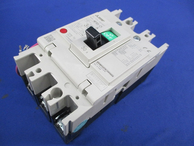 ノーヒューズブレーカ3P30A NF63-CV