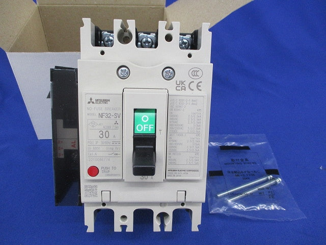 ノーヒューズブレーカ3P30A(アラームスイッチ付) NF32-SV