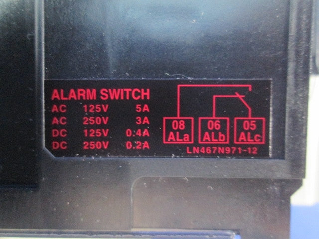 ノーヒューズブレーカ 2P30A(アラームスイッチ付) NF63-SV