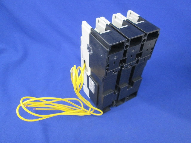 ヒューズフリー遮断器3P20A FXK60-C