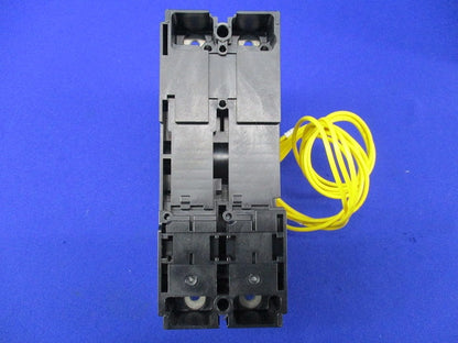 ヒューズフリー遮断器2P30A SXK60-C