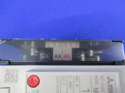 ノーヒューズブレーカ 3P15A　NF63-SV
