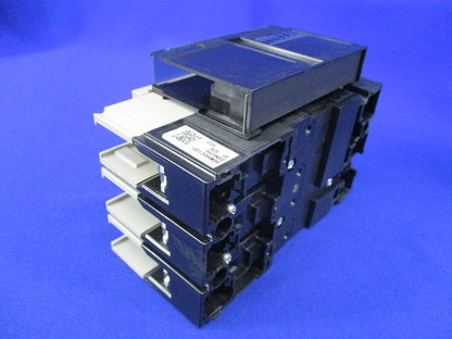 ノーヒューズスイッチ3P50A DSN63-SV