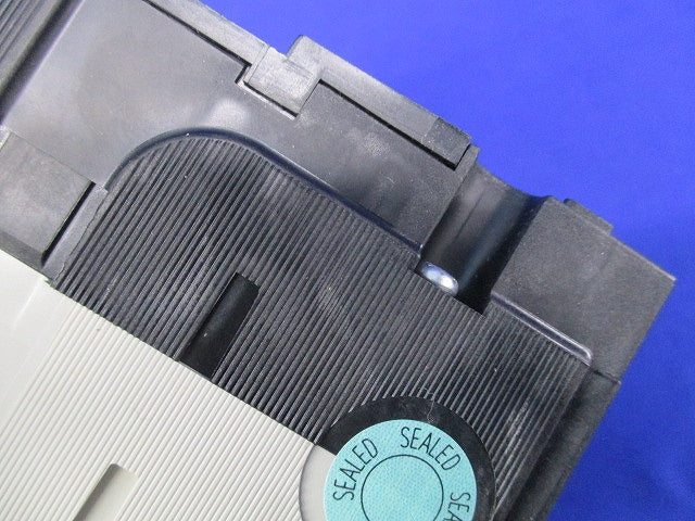 ノーヒューズスイッチ3P50A DSN63-SV