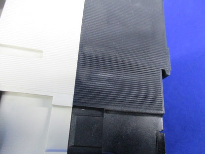 ノーヒューズスイッチ3P30A DSN32-SV