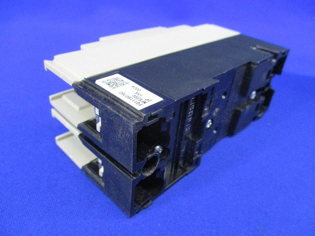 ノーヒューズブレーカ 2P15A NF63-SV