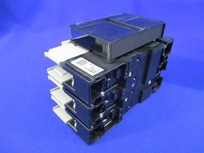 ノーヒューズスイッチ3P50A DSN63-SV