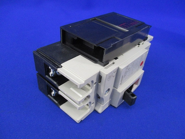 ノーヒューズブレーカ2P15A(アラームスイッチ付) NF32-SV