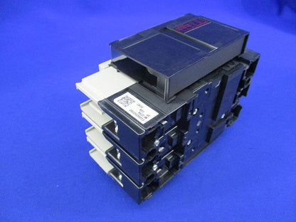 ノーヒューズブレーカ3P10A(アラームスイッチ付) NF32-SV