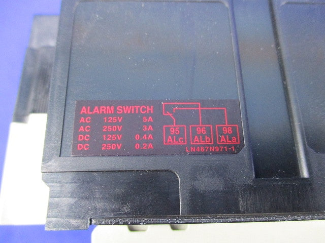 ノーヒューズブレーカ3P10A(アラームスイッチ付) NF32-SV