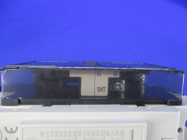 ノーヒューズブレーカ3P10A(アラームスイッチ付) NF32-SV